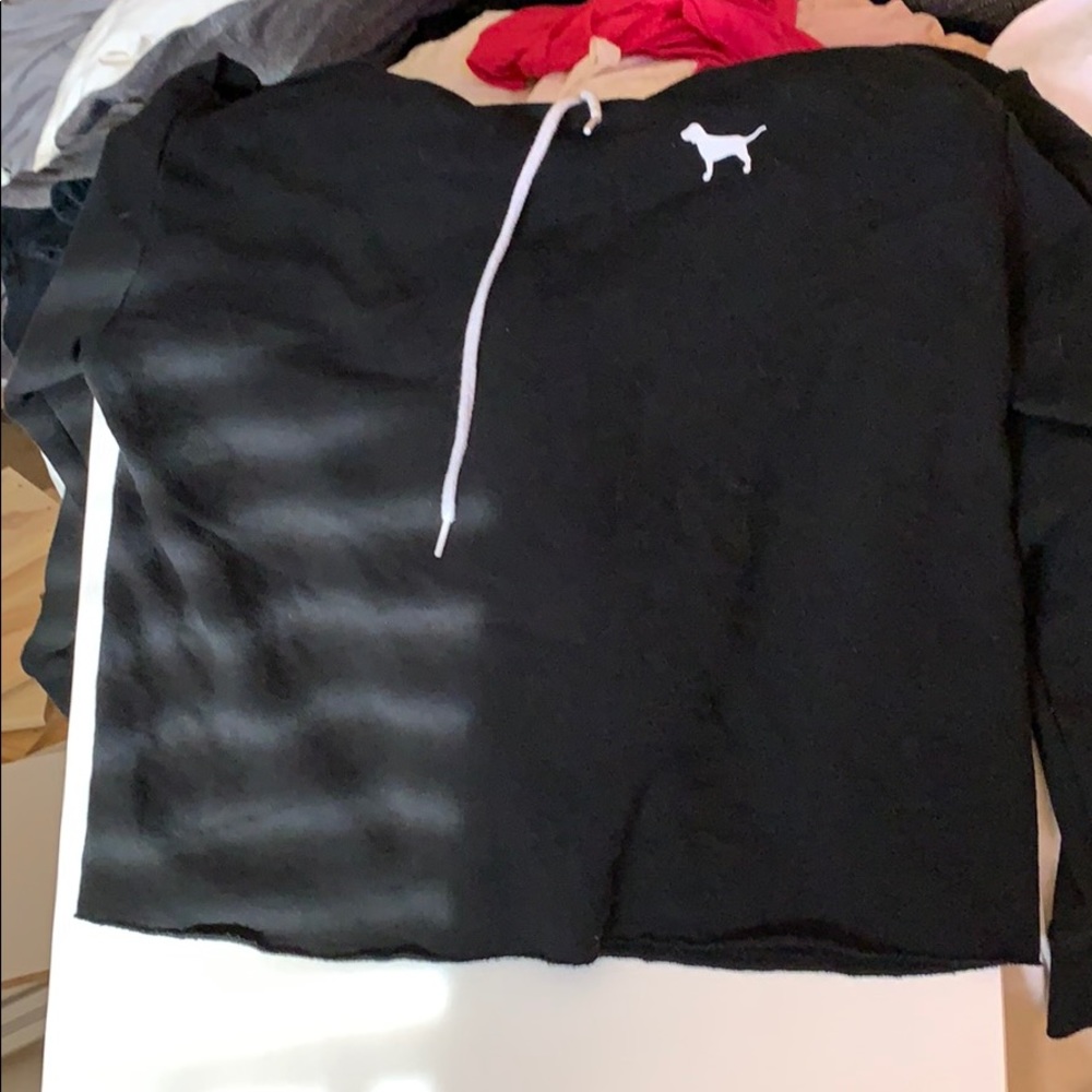 Open shoulder sweatshirt